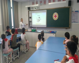 防近小卫生社团活动5